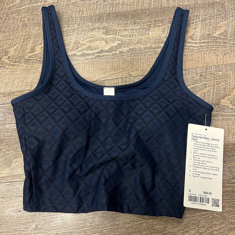 Lululemon textured mesh tennis tank small in blue